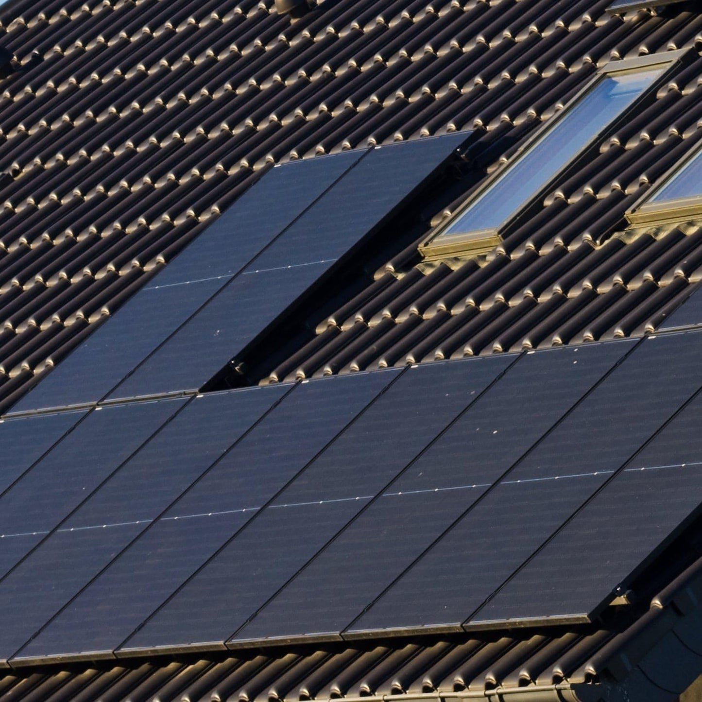 410 Watt Monocrystalline Solar Panel (10 Pack) - East Bay Industries