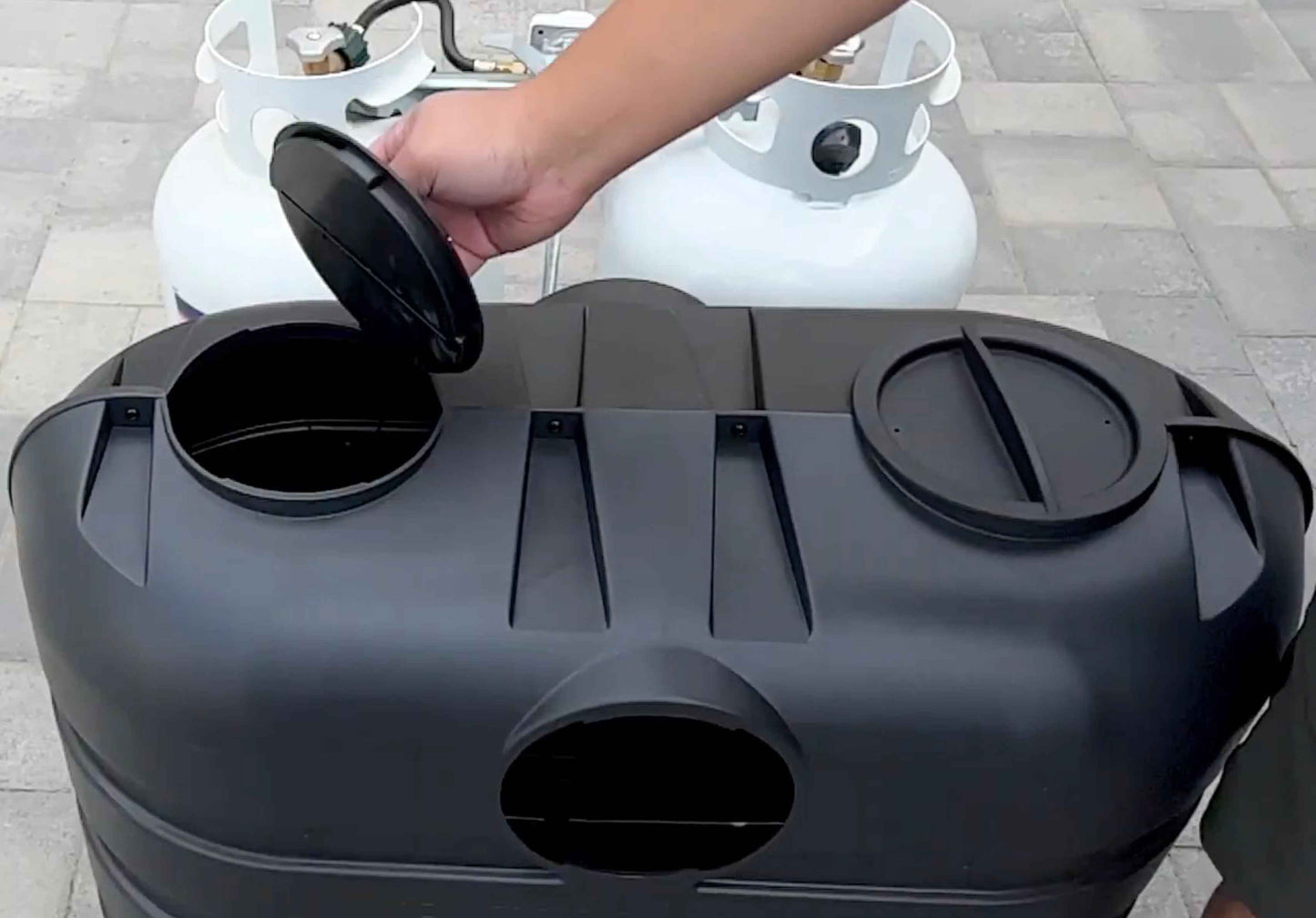 Flame King 2 pack Replacement Caps for Dual Propane Tank Cover